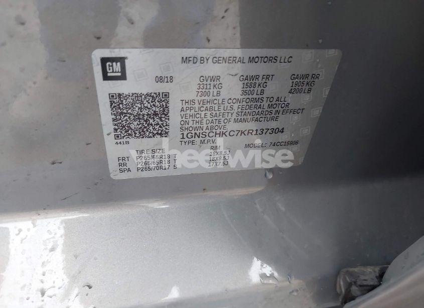 Photo 9 of 2019 Chevrolet Suburban LT (VIN 1GNSCHKC7KR137304)