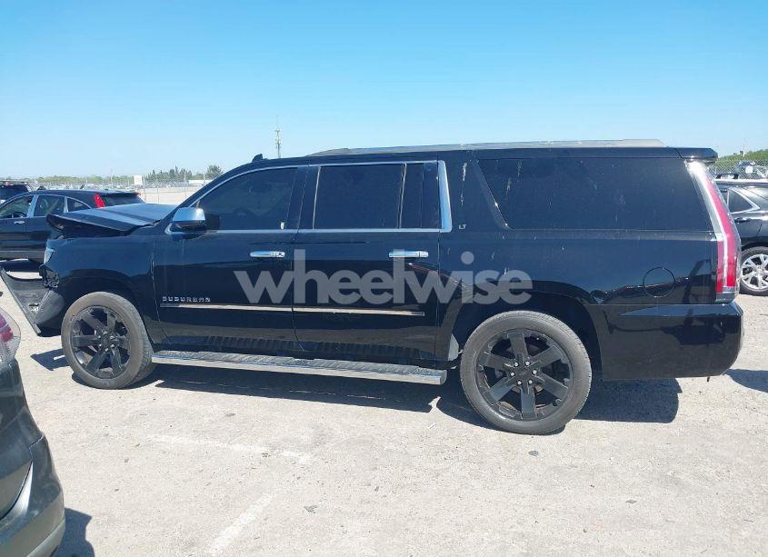 Photo 14 of 2019 Chevrolet Suburban LT (VIN 1GNSCHKC7KR180427)