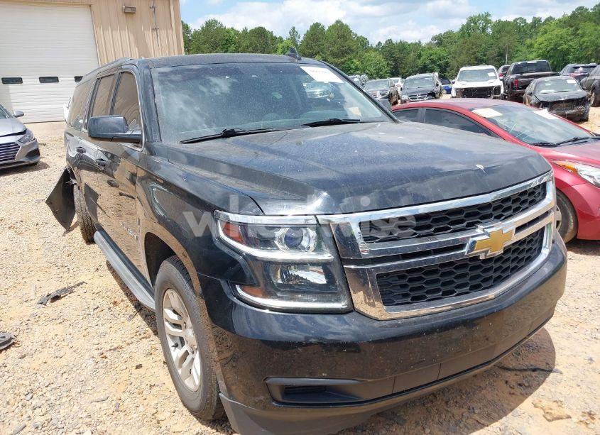 2016 Chevrolet Suburban LT (VIN 1GNSCHKC8GR184977) main photo
