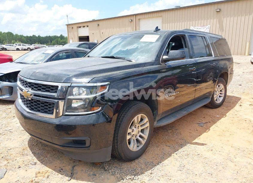 Photo 2 of 2016 Chevrolet Suburban LT (VIN 1GNSCHKC8GR184977)