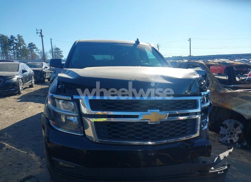 Photo 12 of 2016 Chevrolet Suburban LT (VIN 1GNSCHKC8GR452846)