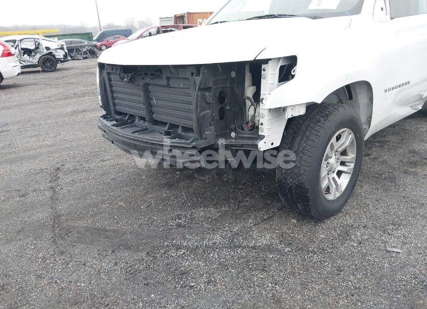 Photo 18 of 2017 Chevrolet Suburban LT (VIN 1GNSCHKC8HR133898)