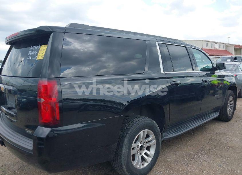 Photo 4 of 2019 Chevrolet Suburban LT (VIN 1GNSCHKC8KR344963)