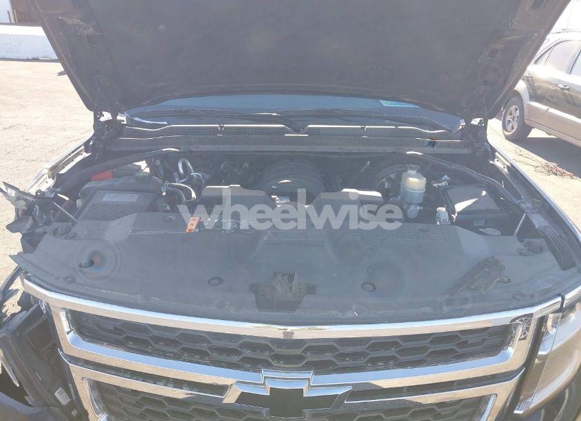 Photo 10 of 2020 Chevrolet Suburban 2WD LT (VIN 1GNSCHKC8LR189560)