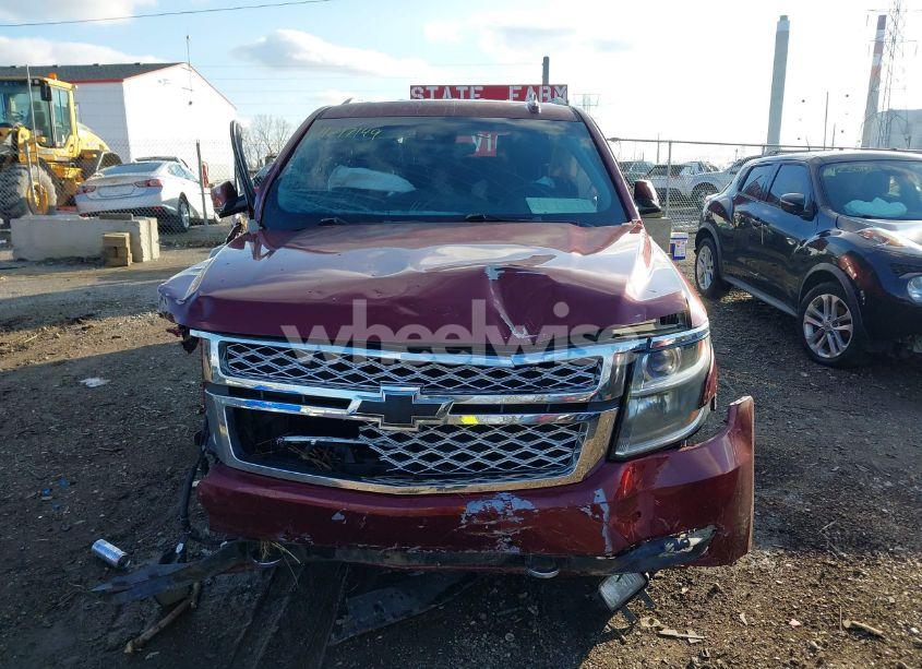 Photo 12 of 2017 Chevrolet Suburban LT (VIN 1GNSCHKC9HR233086)