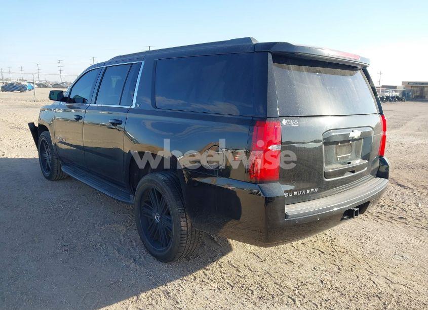 Photo 3 of 2017 Chevrolet Suburban LT (VIN 1GNSCHKC9HR315318)