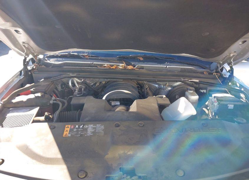 Photo 10 of 2017 Chevrolet Suburban LT (VIN 1GNSCHKCXHR190619)