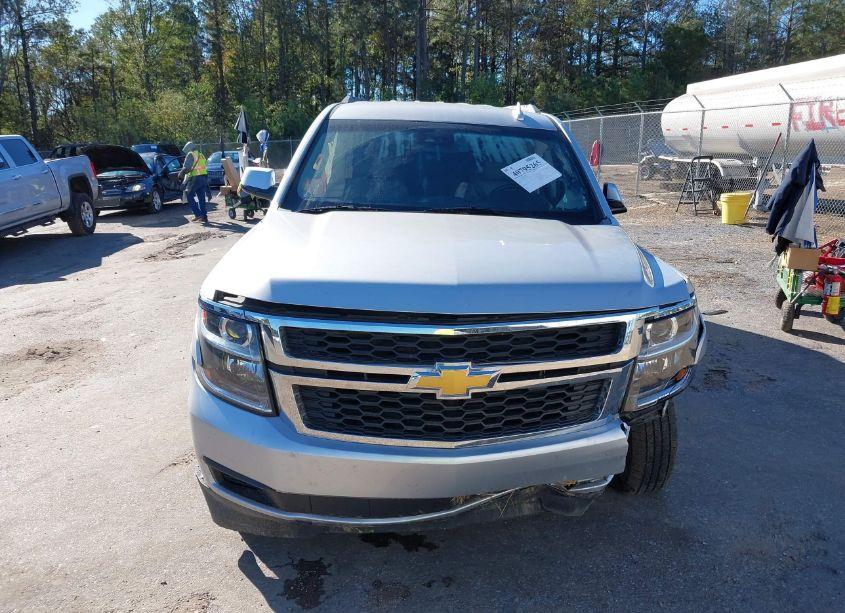 Photo 12 of 2017 Chevrolet Suburban LT (VIN 1GNSCHKCXHR190619)