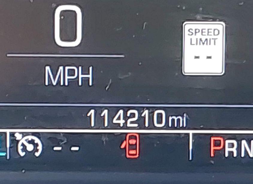 Photo 15 of 2017 Chevrolet Suburban LT (VIN 1GNSCHKCXHR190619)