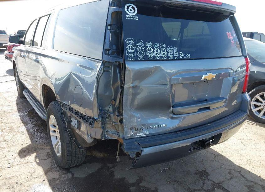 Photo 6 of 2019 Chevrolet Suburban LT (VIN 1GNSCHKCXKR124367)