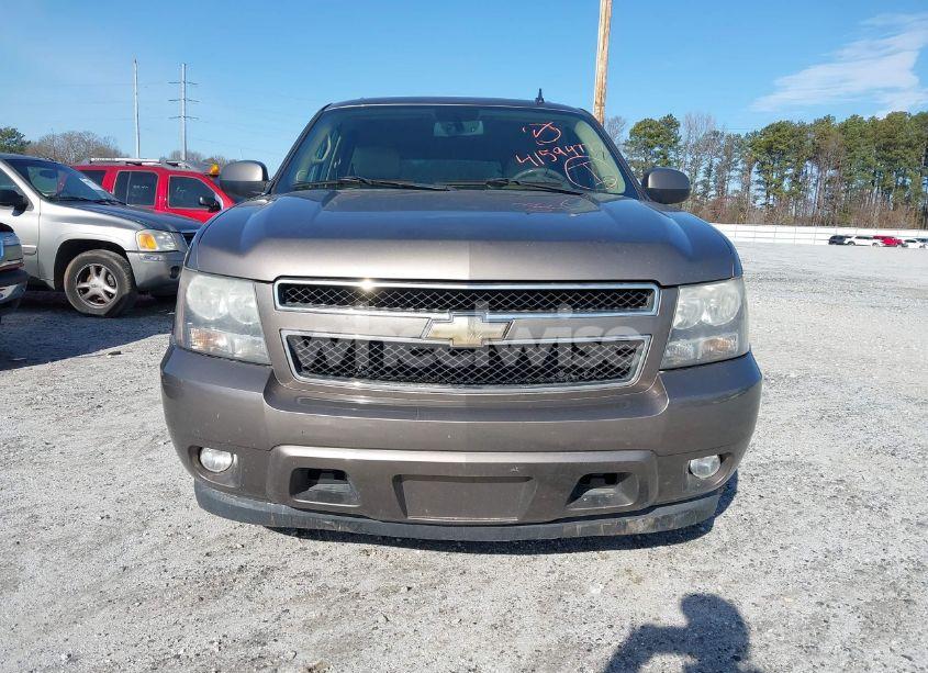 Photo 11 of 2011 Chevrolet Suburban 1500 LT1 (VIN 1GNSCJE00BR122636)