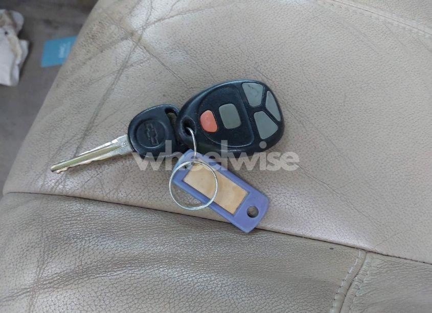 Photo 11 of 2011 Chevrolet Suburban 1500 LT1 (VIN 1GNSCJE01BR177418)