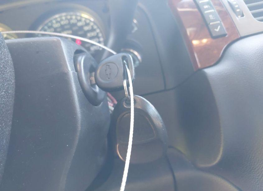 Photo 11 of 2011 Chevrolet Suburban 1500 LT1 (VIN 1GNSCJE02BR302264)