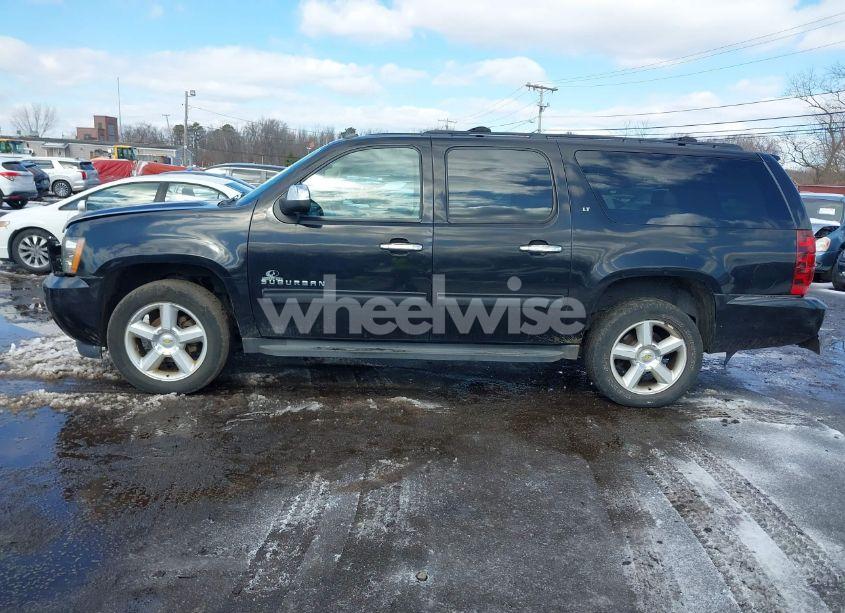 Photo 14 of 2012 Chevrolet Suburban 1500 LT (VIN 1GNSCJE02CR109193)