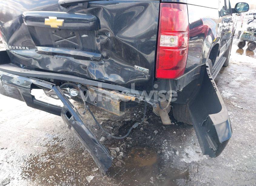 Photo 17 of 2012 Chevrolet Suburban 1500 LT (VIN 1GNSCJE02CR109193)