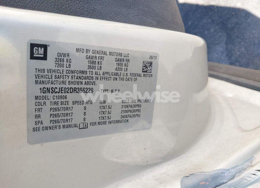 Photo 9 of 2013 Chevrolet Suburban 1500 LT (VIN 1GNSCJE02DR356229)