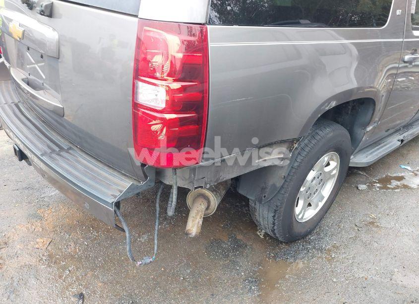 Photo 19 of 2013 Chevrolet Suburban 1500 LT (VIN 1GNSCJE03DR160204)