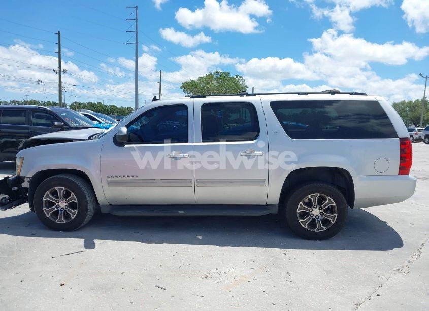 Photo 14 of 2012 Chevrolet Suburban 1500 LT (VIN 1GNSCJE04CR230288)