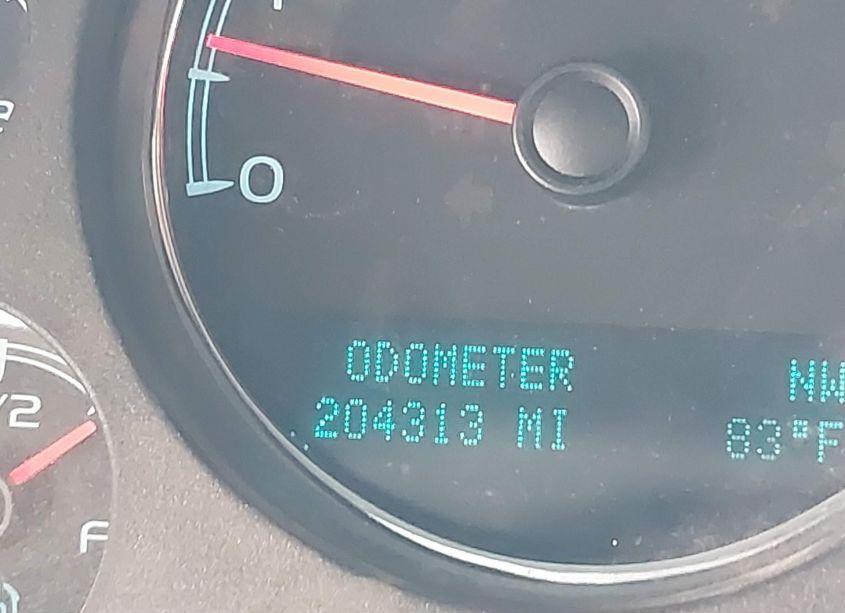 Photo 15 of 2013 Chevrolet Suburban 1500 LT (VIN 1GNSCJE04DR153083)