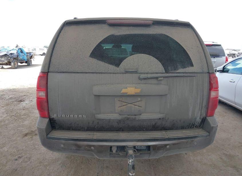 Photo 16 of 2013 Chevrolet Suburban 1500 LT (VIN 1GNSCJE04DR153083)