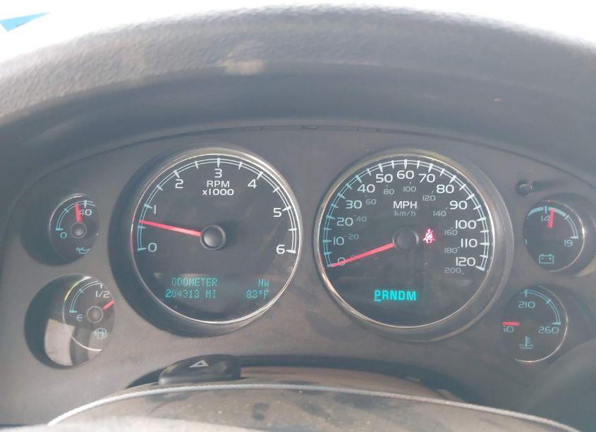 Photo 7 of 2013 Chevrolet Suburban 1500 LT (VIN 1GNSCJE04DR153083)