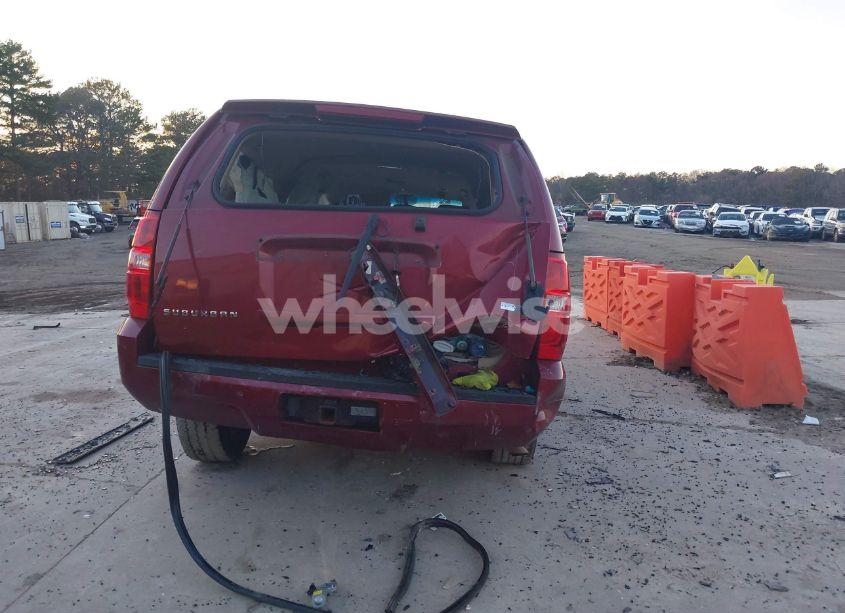 Photo 15 of 2011 Chevrolet Suburban 1500 LT1 (VIN 1GNSCJE05BR139092)