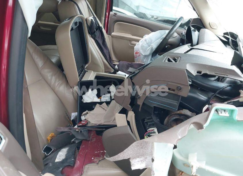 Photo 5 of 2011 Chevrolet Suburban 1500 LT1 (VIN 1GNSCJE05BR139092)