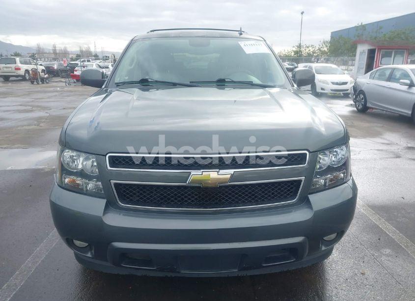 Photo 12 of 2011 Chevrolet Suburban 1500 LT1 (VIN 1GNSCJE05BR164719)