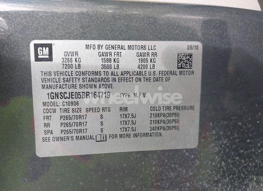 Photo 9 of 2011 Chevrolet Suburban 1500 LT1 (VIN 1GNSCJE05BR164719)