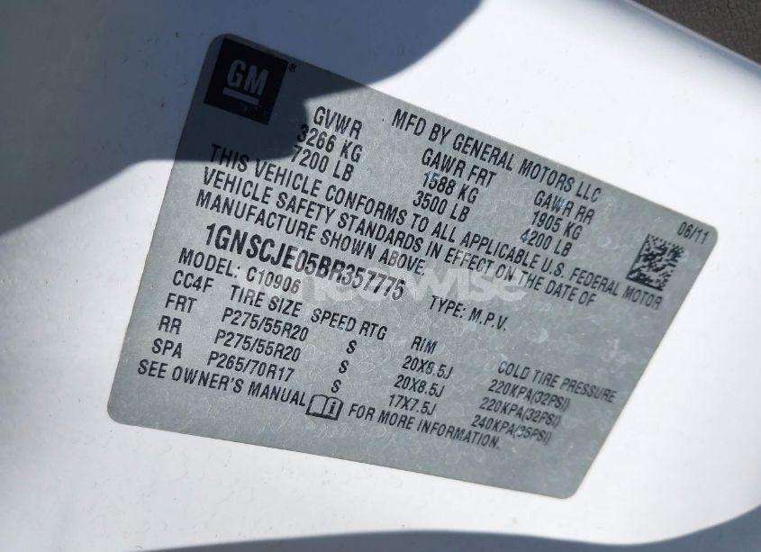 Photo 9 of 2011 Chevrolet Suburban 1500 LT1 (VIN 1GNSCJE05BR357775)