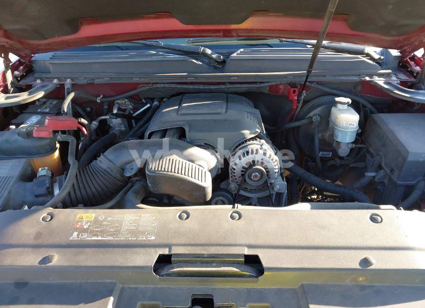 Photo 10 of 2011 Chevrolet Suburban 1500 LT1 (VIN 1GNSCJE06BR318421)