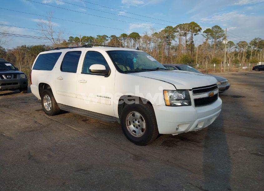 2012 Chevrolet Suburban 1500 LT (VIN 1GNSCJE06CR226677) main photo