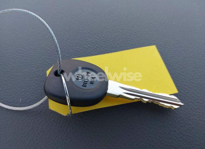 Photo 11 of 2012 Chevrolet Suburban 1500 LT (VIN 1GNSCJE06CR226677)