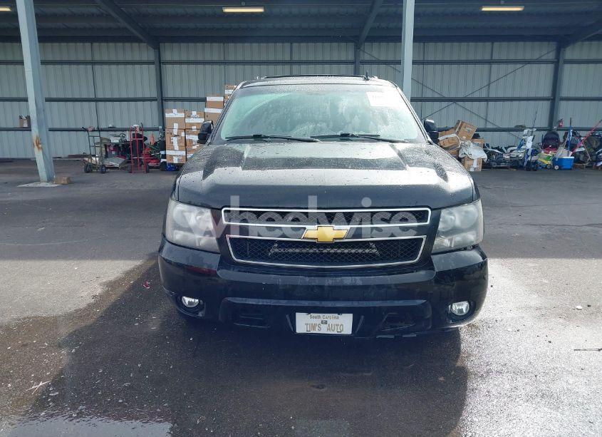 Photo 12 of 2013 Chevrolet Suburban 1500 LT (VIN 1GNSCJE06DR141176)