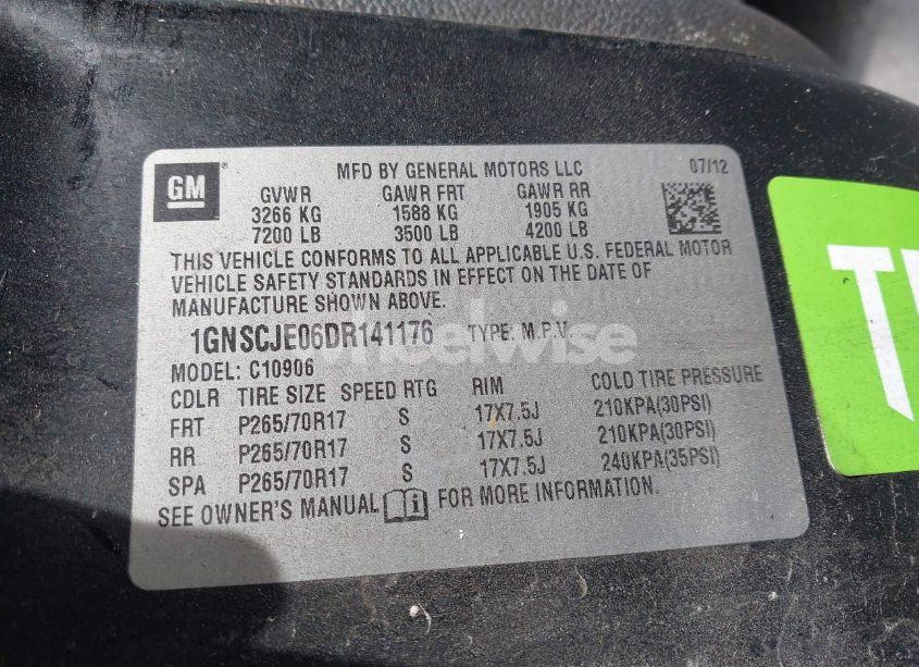 Photo 9 of 2013 Chevrolet Suburban 1500 LT (VIN 1GNSCJE06DR141176)