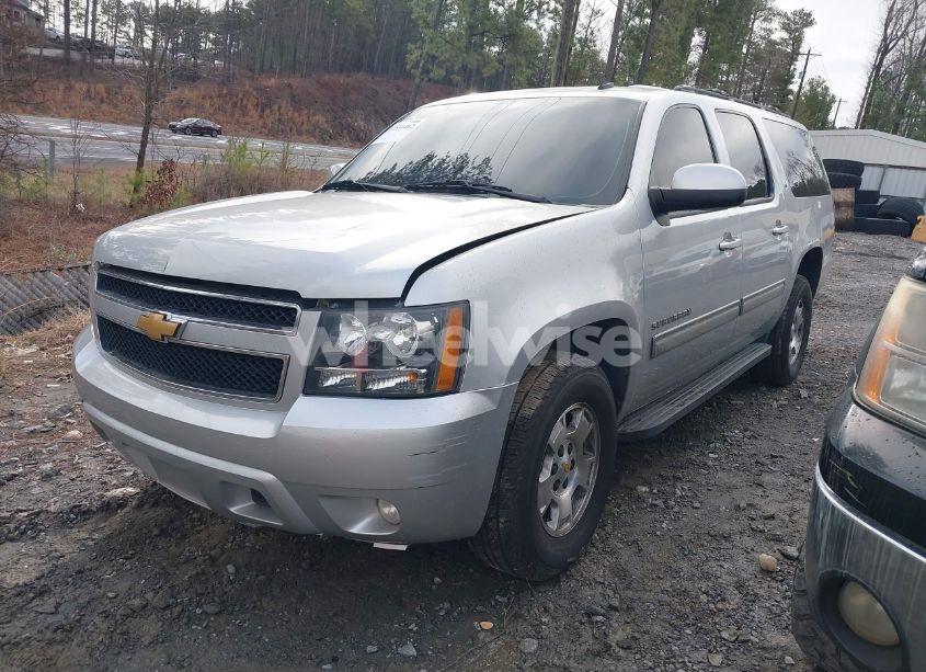 Photo 14 of 2013 Chevrolet Suburban 1500 LT (VIN 1GNSCJE06DR258207)