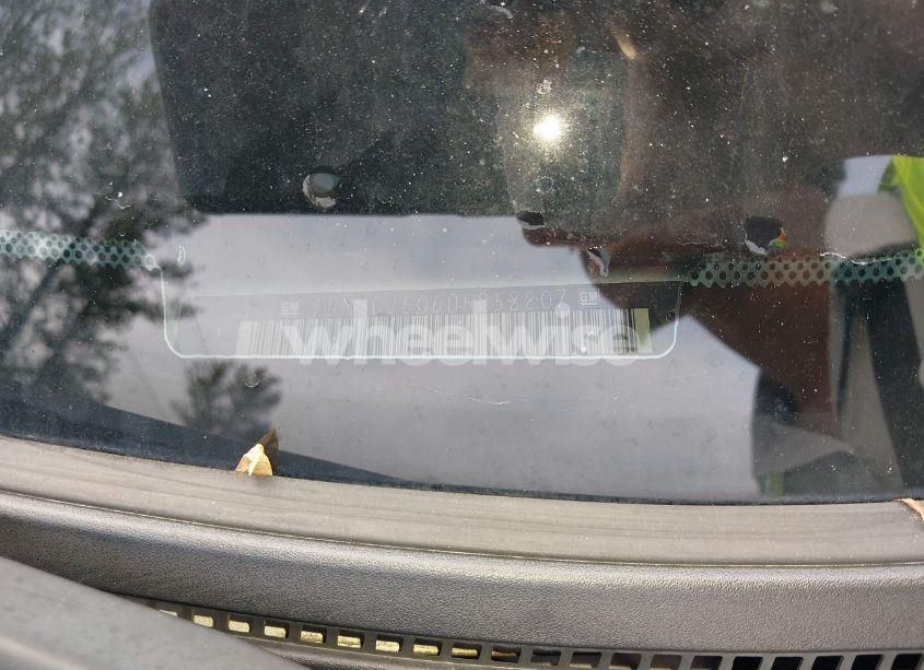 Photo 9 of 2013 Chevrolet Suburban 1500 LT (VIN 1GNSCJE06DR258207)