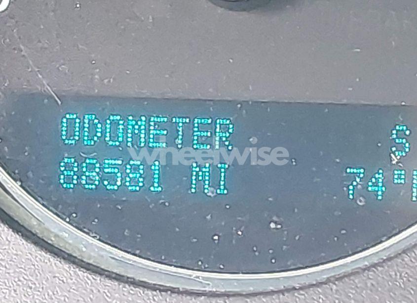 Photo 15 of 2014 Chevrolet Suburban 1500 LT (VIN 1GNSCJE06ER231476)