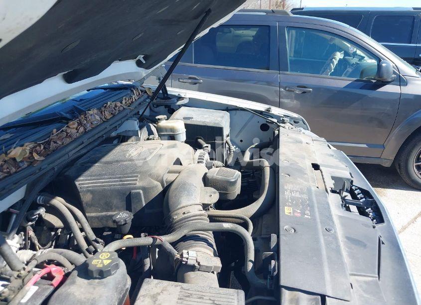 Photo 10 of 2011 Chevrolet Suburban 1500 LT1 (VIN 1GNSCJE07BR342646)