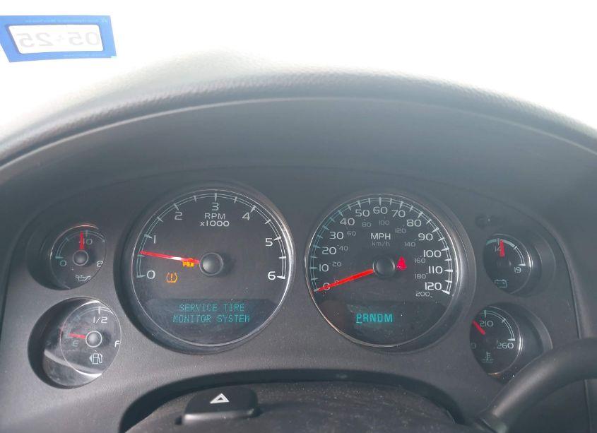 Photo 7 of 2014 Chevrolet Suburban 1500 LT (VIN 1GNSCJE07ER237366)