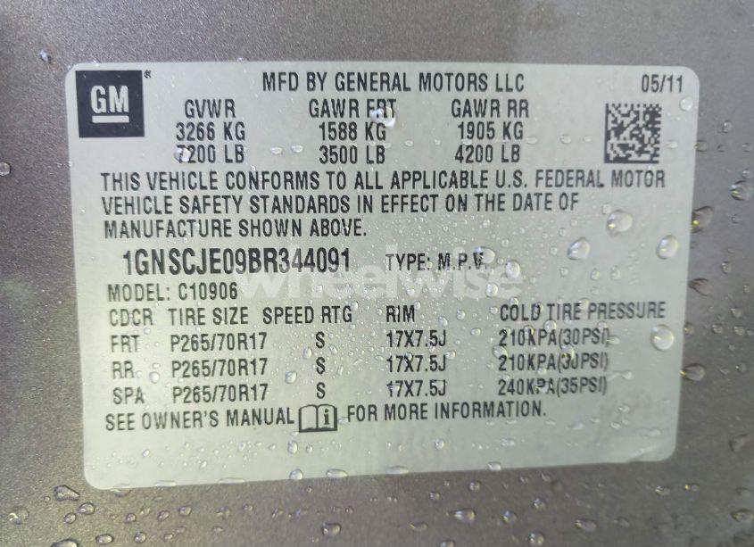 Photo 9 of 2011 Chevrolet Suburban 1500 LT1 (VIN 1GNSCJE09BR344091)