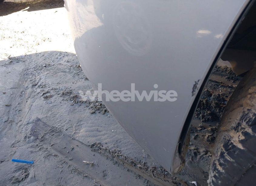 Photo 20 of 2013 Chevrolet Suburban 1500 LT (VIN 1GNSCJE09DR265667)