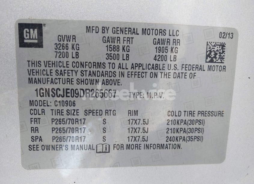 Photo 9 of 2013 Chevrolet Suburban 1500 LT (VIN 1GNSCJE09DR265667)