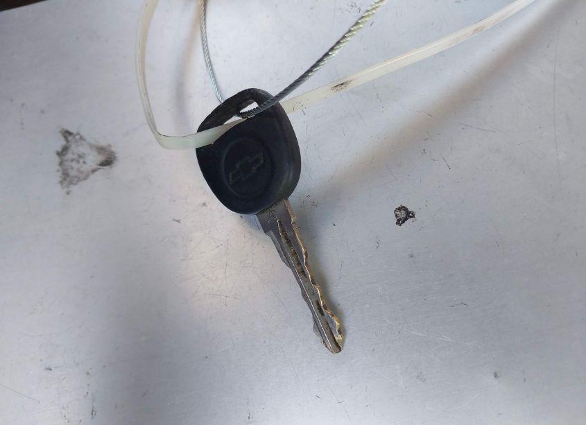 Photo 11 of 2013 Chevrolet Suburban 1500 LT (VIN 1GNSCJE09DR371200)