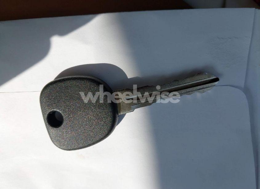 Photo 11 of 2011 Chevrolet Suburban 1500 LT1 (VIN 1GNSCJE0XBR133465)