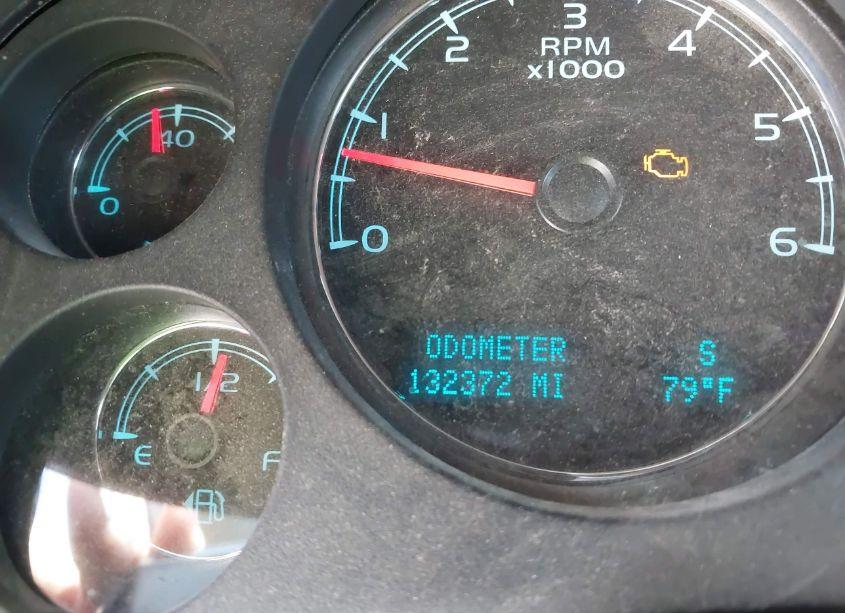 Photo 16 of 2011 Chevrolet Suburban 1500 LT1 (VIN 1GNSCJE0XBR156860)