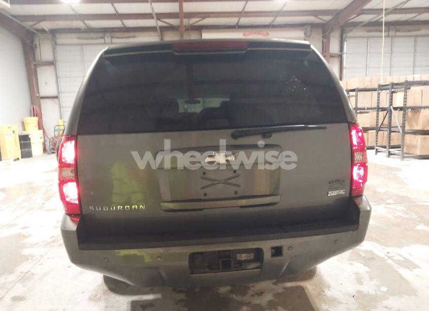 Photo 16 of 2011 Chevrolet Suburban 1500 LT1 (VIN 1GNSCJE0XBR180270)