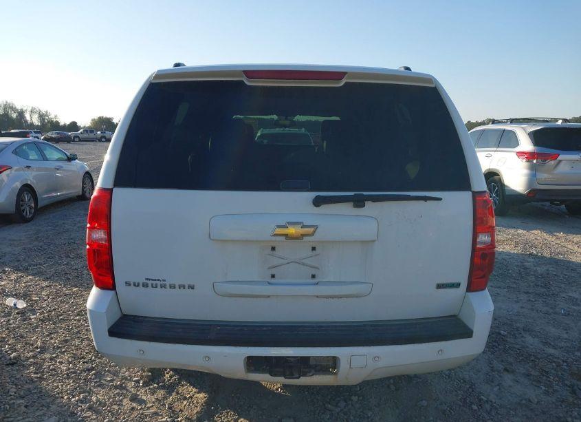 Photo 16 of 2011 Chevrolet Suburban 1500 LT1 (VIN 1GNSCJE0XBR308491)