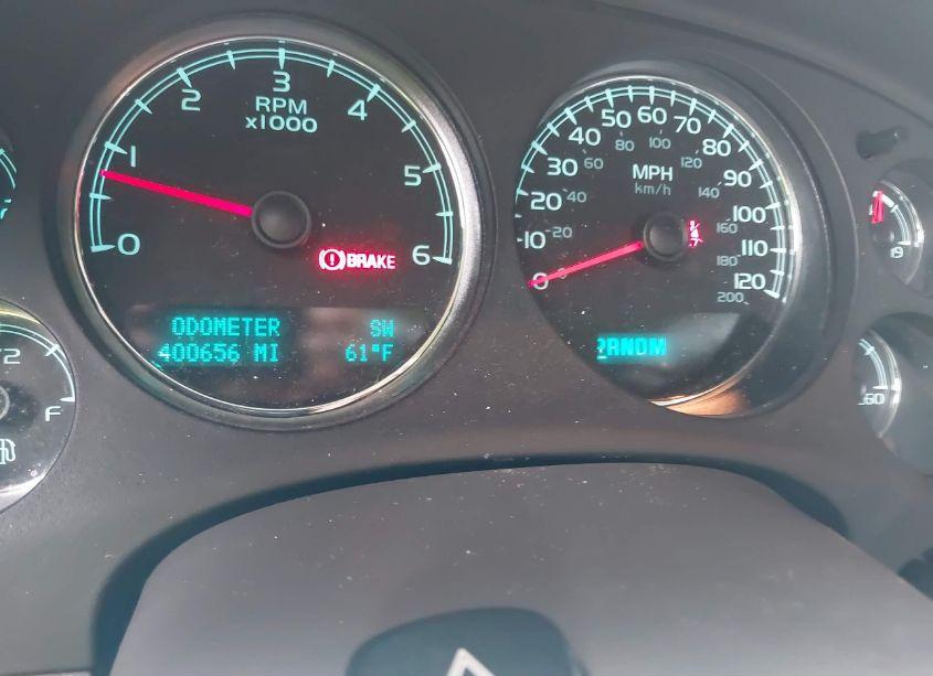 Photo 7 of 2012 Chevrolet Suburban 1500 LT (VIN 1GNSCJE0XCR211261)