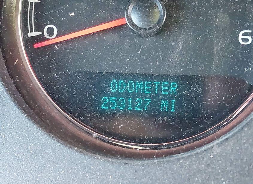 Photo 7 of 2013 Chevrolet Suburban 1500 LT (VIN 1GNSCJE0XDR163908)